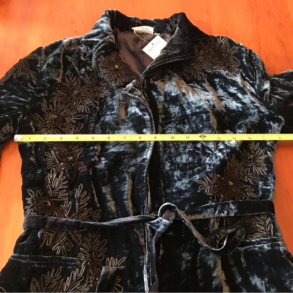 Sana | Blue Embroidered Velvet Jacket - Picture 8 of 8